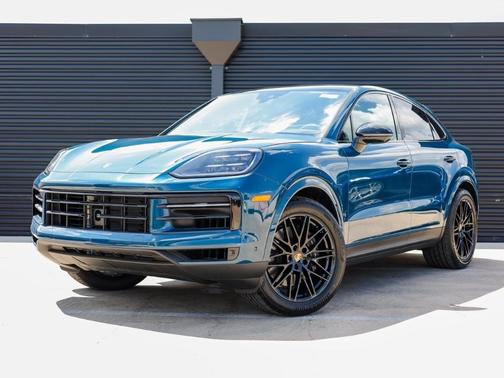 2026 Porsche Cayenne AWD