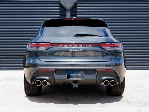 2025 Porsche Macan S