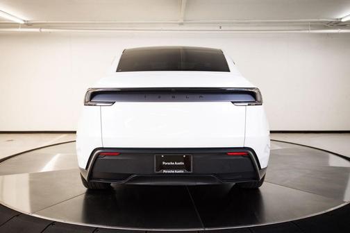 White 2026 Tesla Model Y PREMIUM