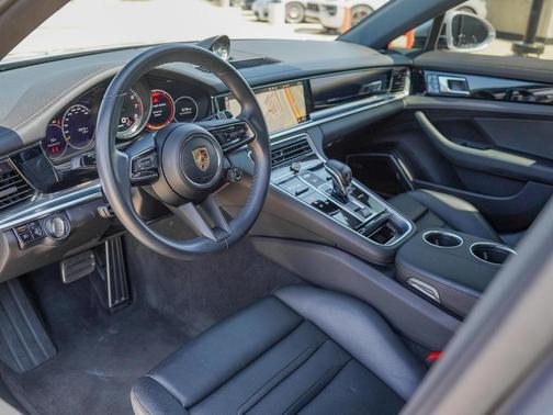2021 Porsche Panamera E-Hybrid 4