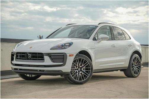2025 Porsche Macan T