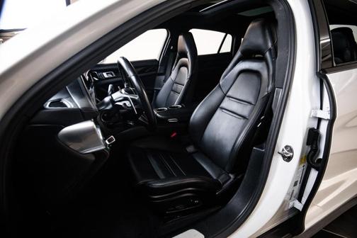 2023 Porsche Panamera