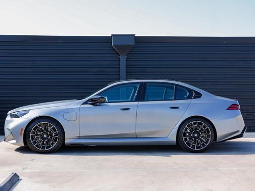 2026 BMW M5 Base
