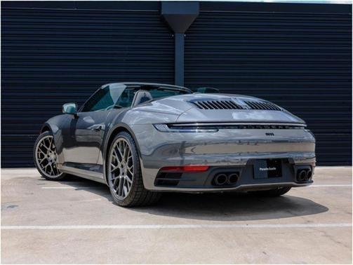 2023 Porsche 911 Carrera S