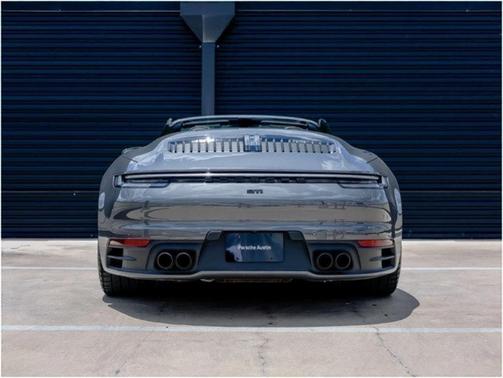 2023 Porsche 911 Carrera S
