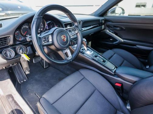 2019 Porsche 911 Carrera T