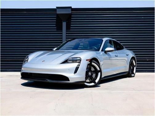 2022 Porsche Taycan Base