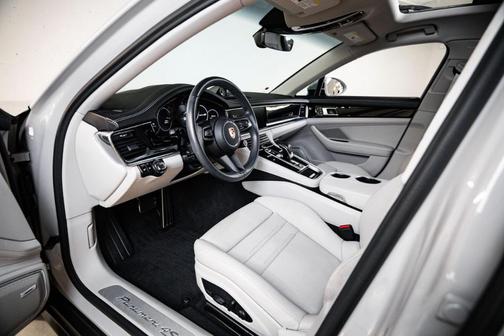 Chalk 2023 Porsche Panamera 4S