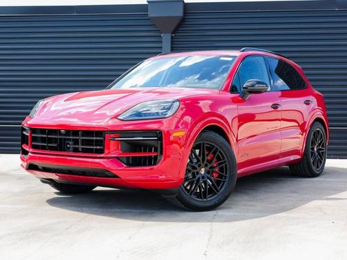 2026 Porsche Cayenne GTS