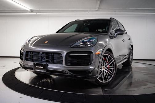 Quartzite Grey Metallic 2021 Porsche Cayenne GTS