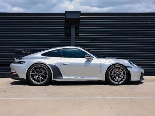2024 Porsche 911 GT3