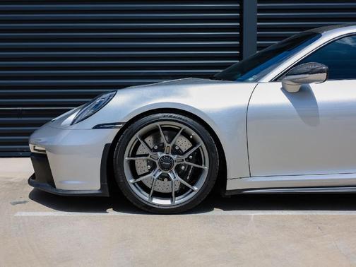 2024 Porsche 911 GT3