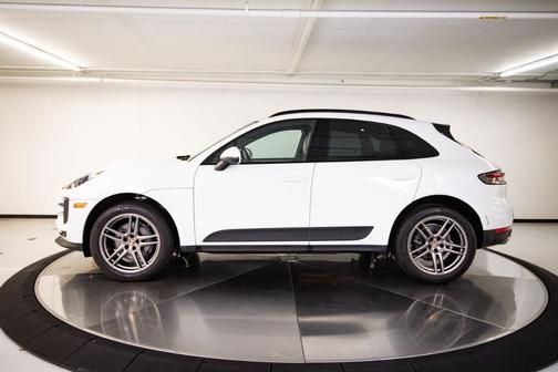 White 2020 Porsche Macan S