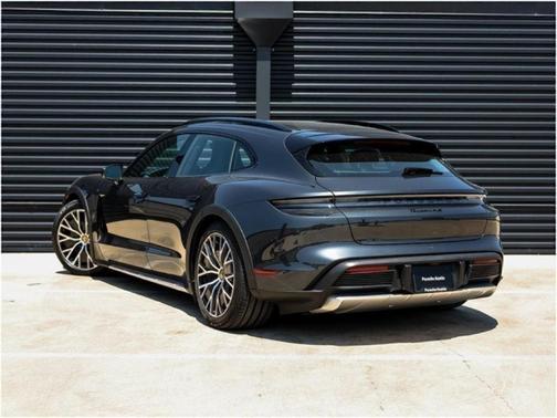 2023 Porsche Taycan Cross Turismo 4S