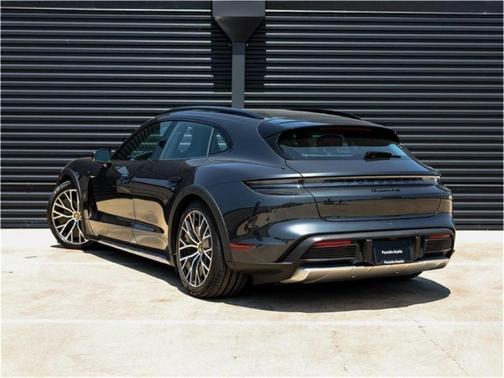 2023 Porsche Taycan Cross Turismo 4S
