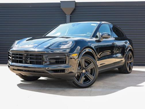 2025 Porsche Cayenne Base