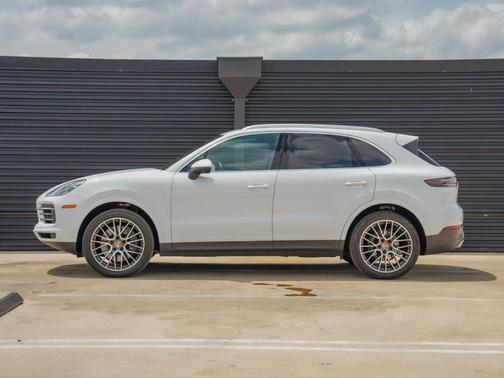 2022 Porsche Cayenne