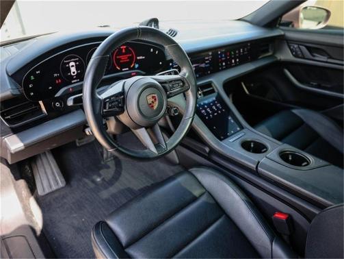 2022 Porsche Taycan Base