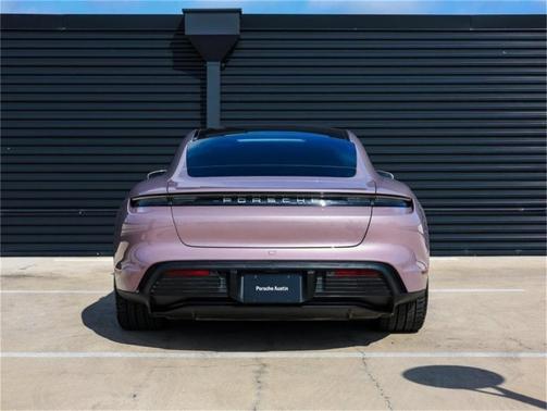 2022 Porsche Taycan Base