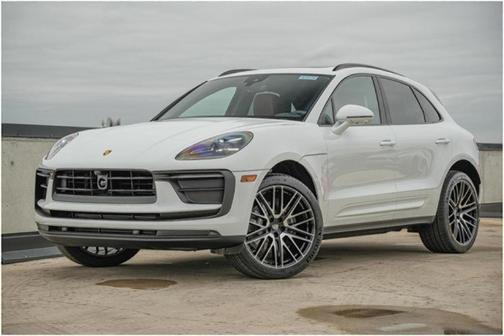 2025 Porsche Macan Base