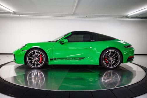 Python Green 2022 Porsche 911 Targa 4S