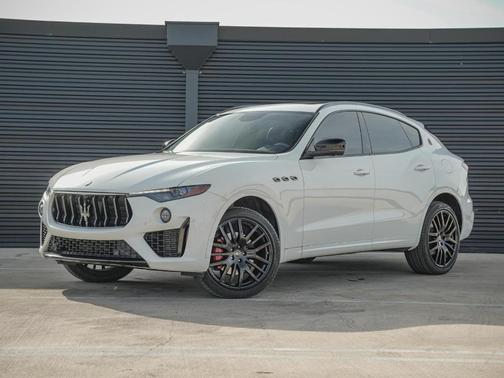 2021 Maserati Levante Base