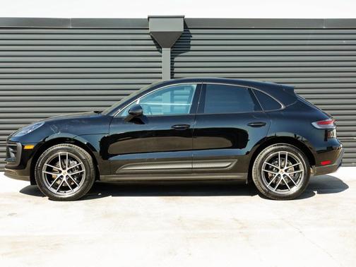 2025 Porsche Macan T