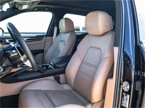 2022 Porsche Cayenne S Platinum Edition