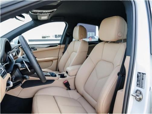 2023 Porsche Macan S