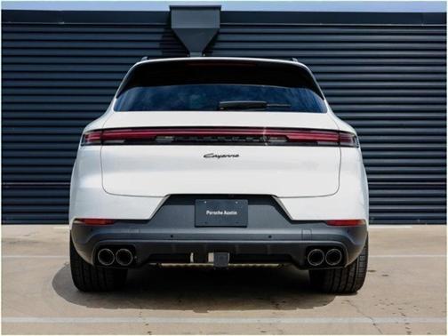 2025 Porsche Cayenne Base