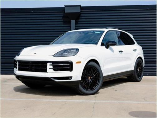 2025 Porsche Cayenne Base