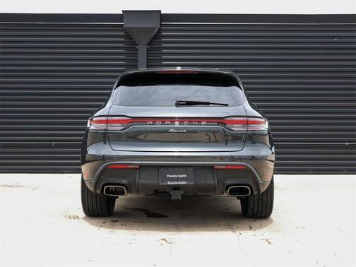2025 Porsche Macan SERVICE LOANER