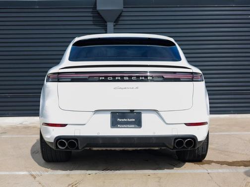 2024 Porsche Cayenne S Coupe AWD