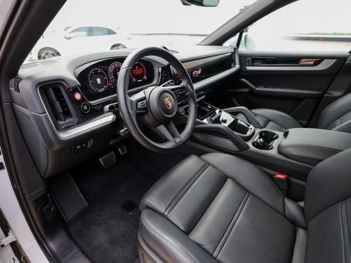 2024 Porsche Cayenne S Coupe AWD