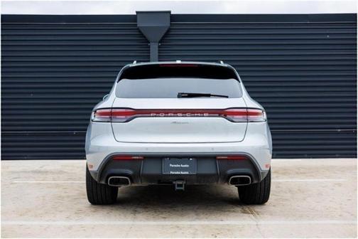 2025 Porsche Macan