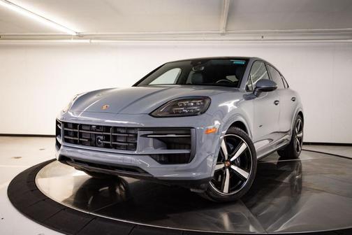 Arctic Grey 2026 Porsche Cayenne AWD