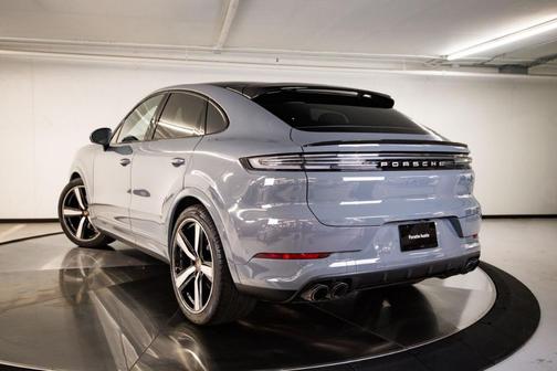 Arctic Grey 2026 Porsche Cayenne AWD