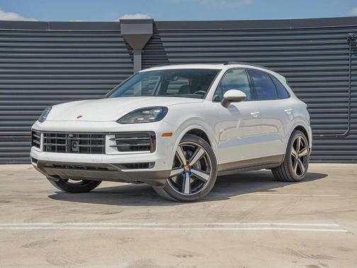 2024 Porsche Cayenne Base