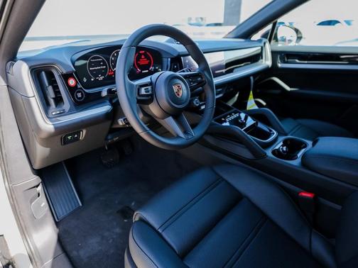 2026 Porsche Cayenne Base