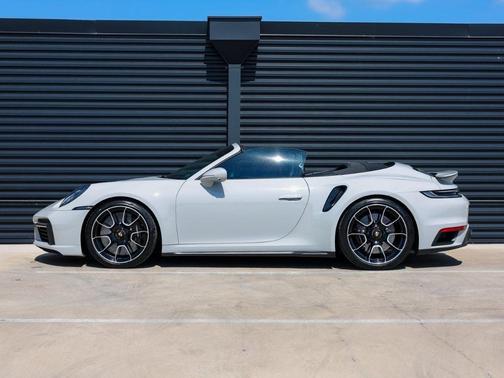 2024 Porsche 911 Turbo S