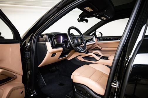 Black Metallic 2024 Porsche Cayenne AWD