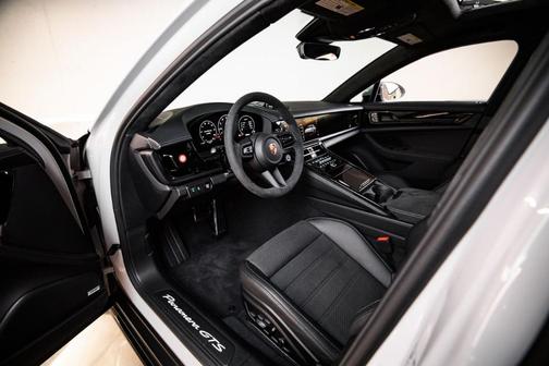 Chalk 2026 Porsche Panamera GTS