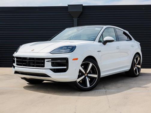 2025 Porsche Cayenne S