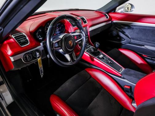 2016 Porsche Boxster Spyder