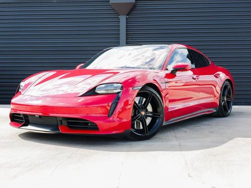 2020 Porsche Taycan Turbo
