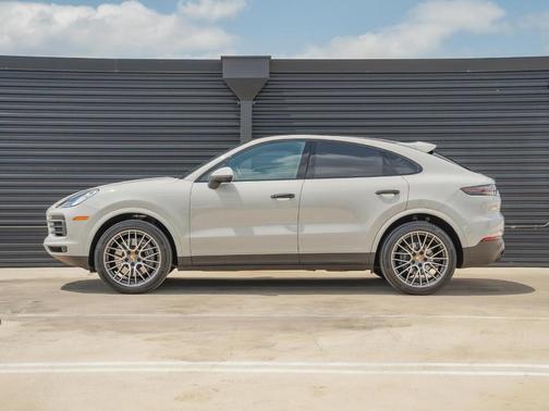 2022 Porsche Cayenne