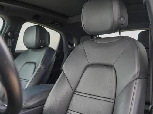 2022 Porsche Cayenne