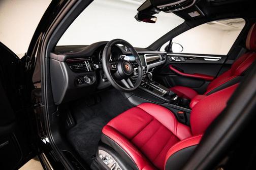 Jet Black 2026 Porsche Macan T