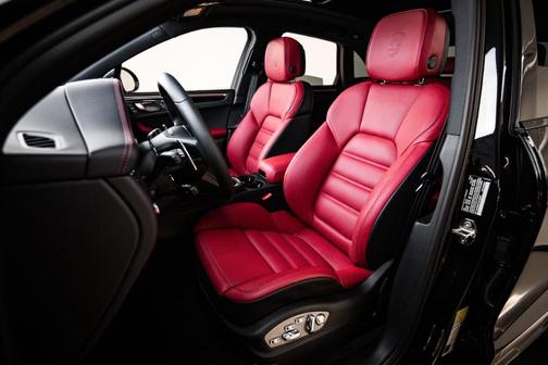 Jet Black 2026 Porsche Macan T