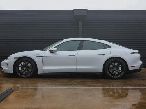 Ice 2026 Porsche Taycan GTS